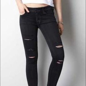 Black ripped jeans! (Jeggings) American eagle